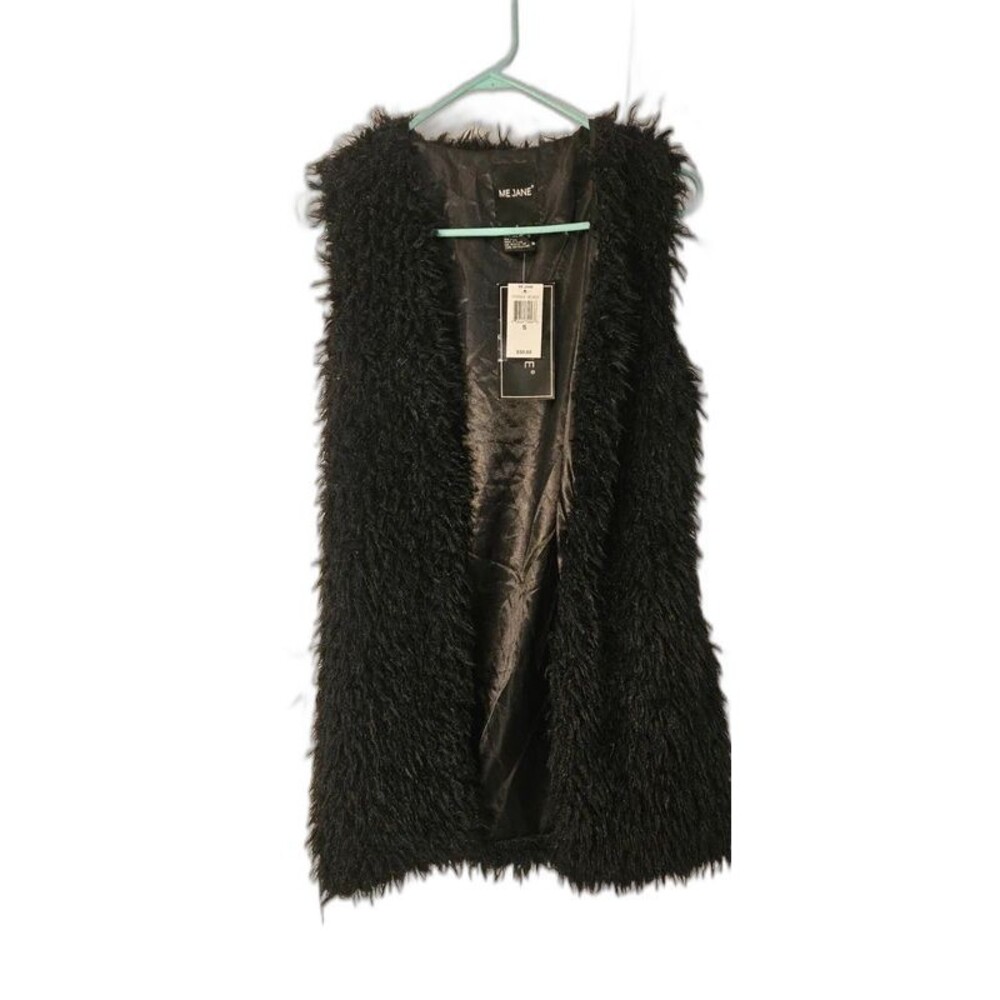 Me Jane Black Fuzzy Faux Fur Vest Size Small New With Tags - ITEM # 3600